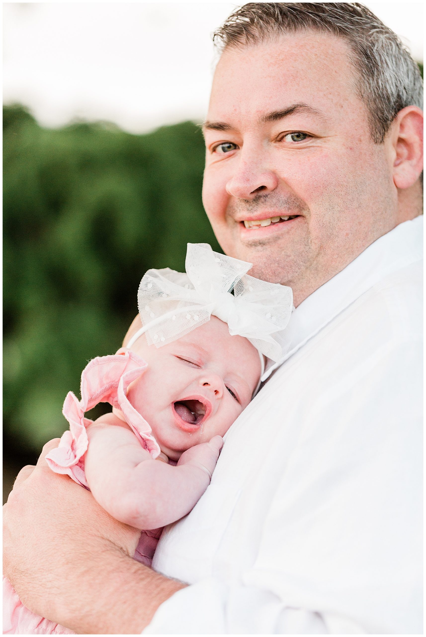 Baby-girl-with-her-father-Hudson-valley-lifestyle-photography